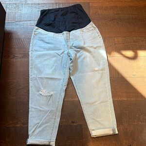 Isabel maternity boyfriend Jean